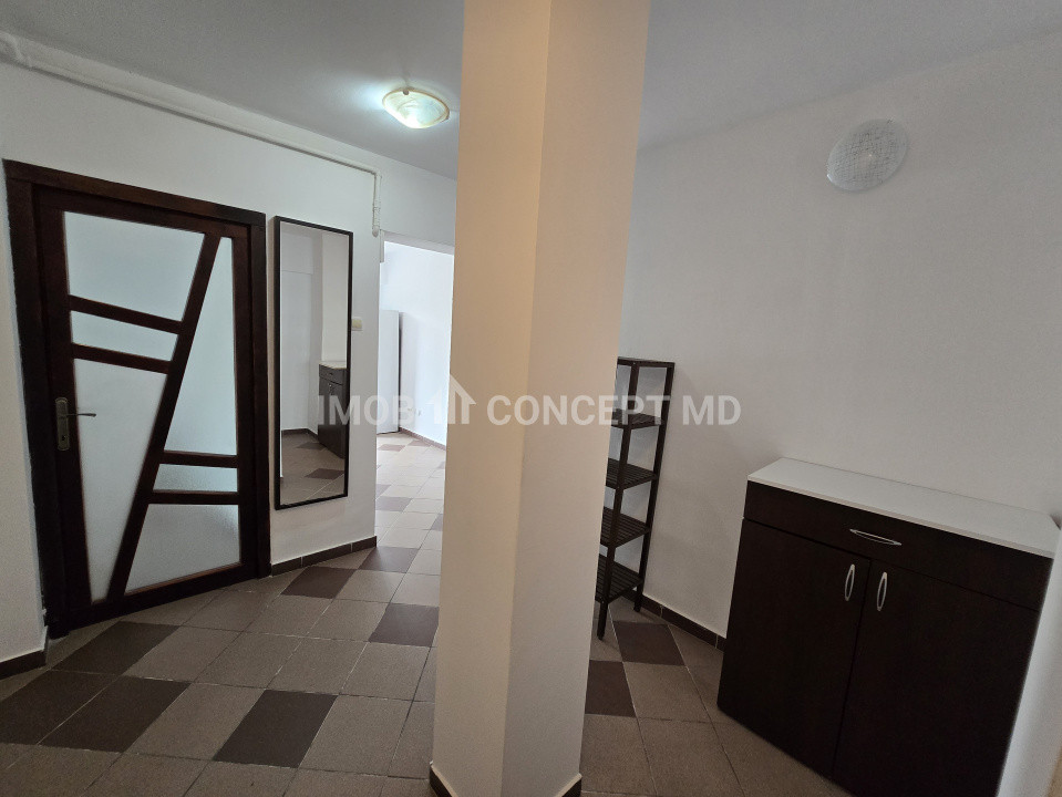 INCHIRIERE APARTAMENT 3 CAMERE in zona Centrala
