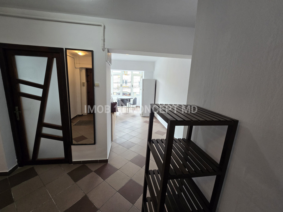 INCHIRIERE APARTAMENT 3 CAMERE in zona Centrala