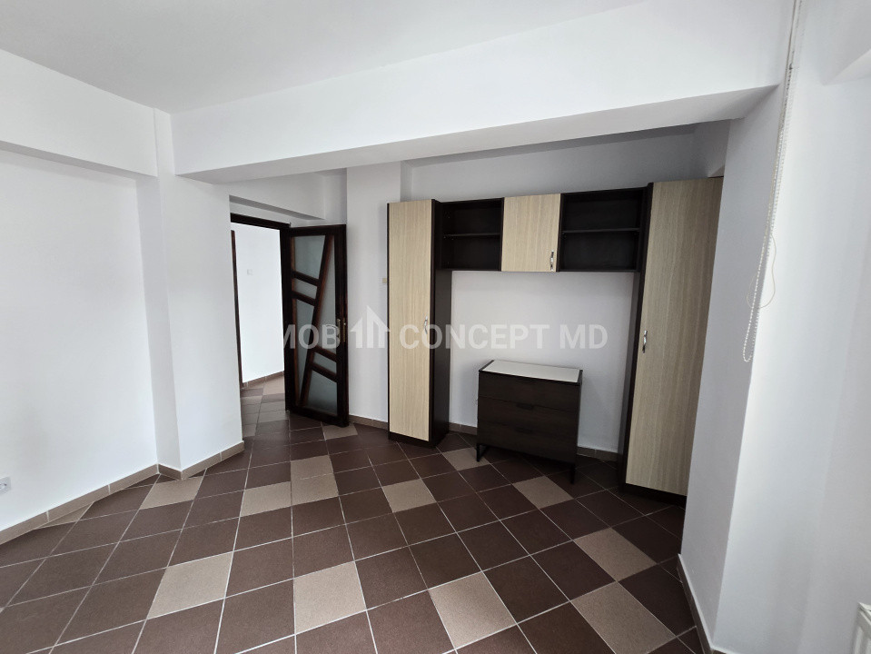 INCHIRIERE APARTAMENT 3 CAMERE in zona Centrala