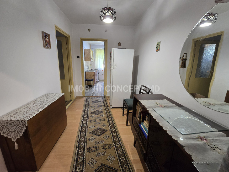 VANZARE APARTAMENT 2 CAMERE IN ZONA SUD-BOBALNA