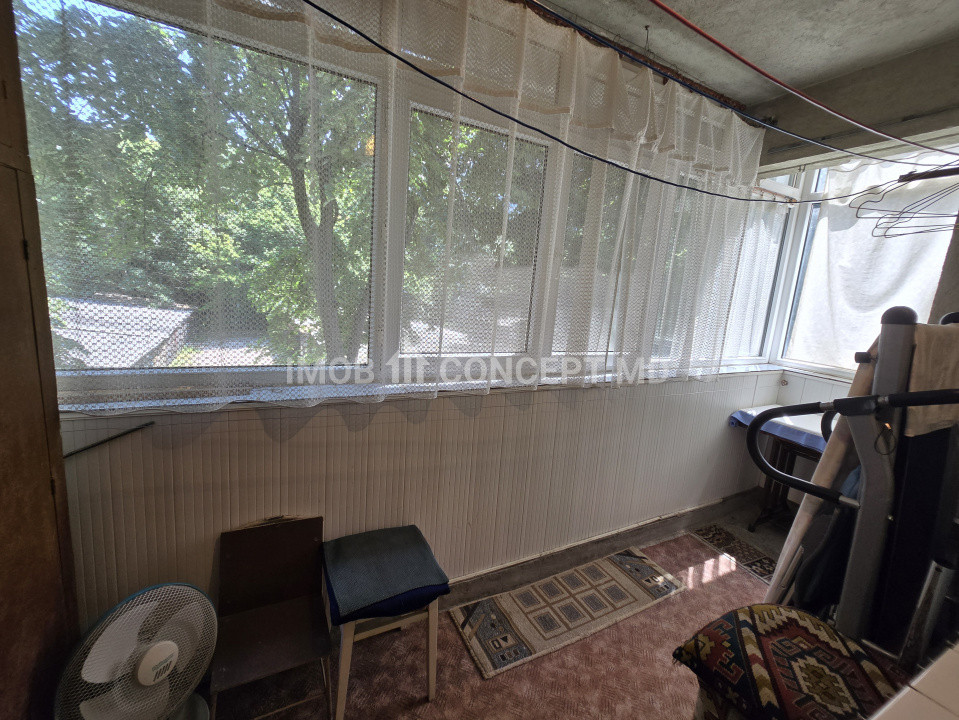 VANZARE APARTAMENT 2 CAMERE IN ZONA SUD-BOBALNA