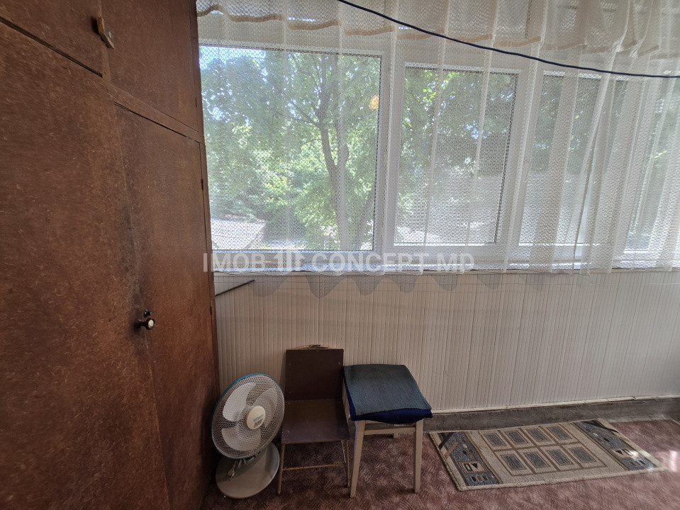 VANZARE APARTAMENT 2 CAMERE IN ZONA SUD-BOBALNA