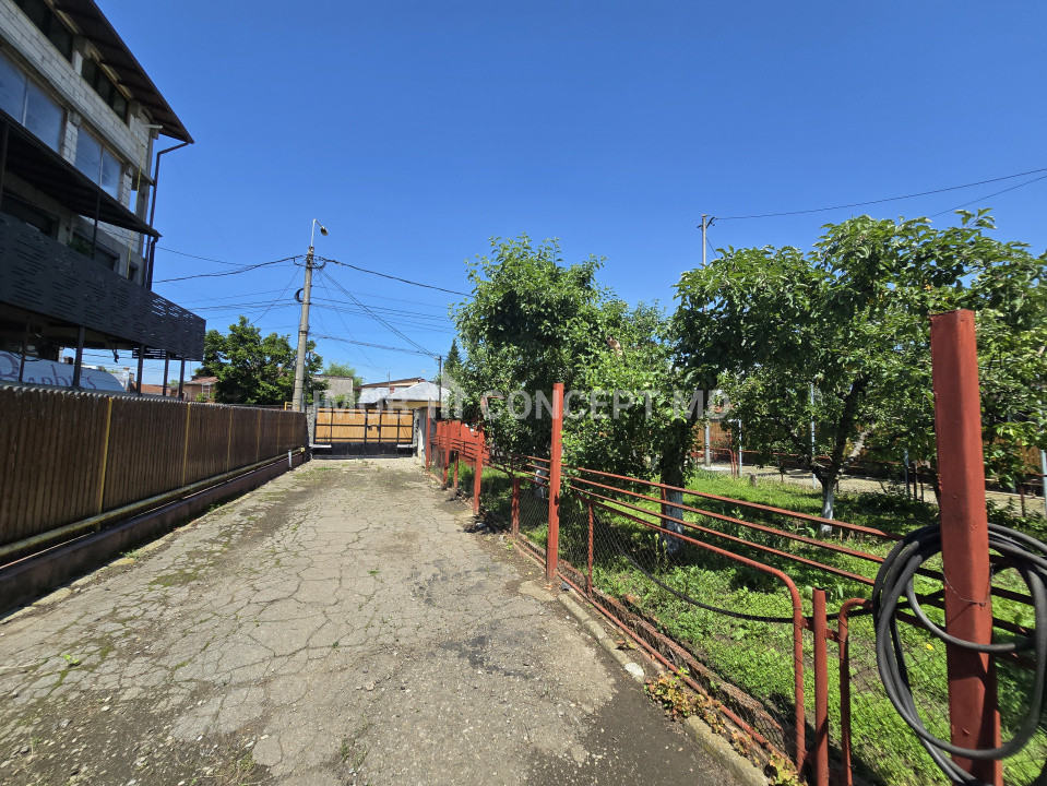 VANZARE TEREN INTRAVILAN,  1965mp,  in Ploiesti, Strada Valeni