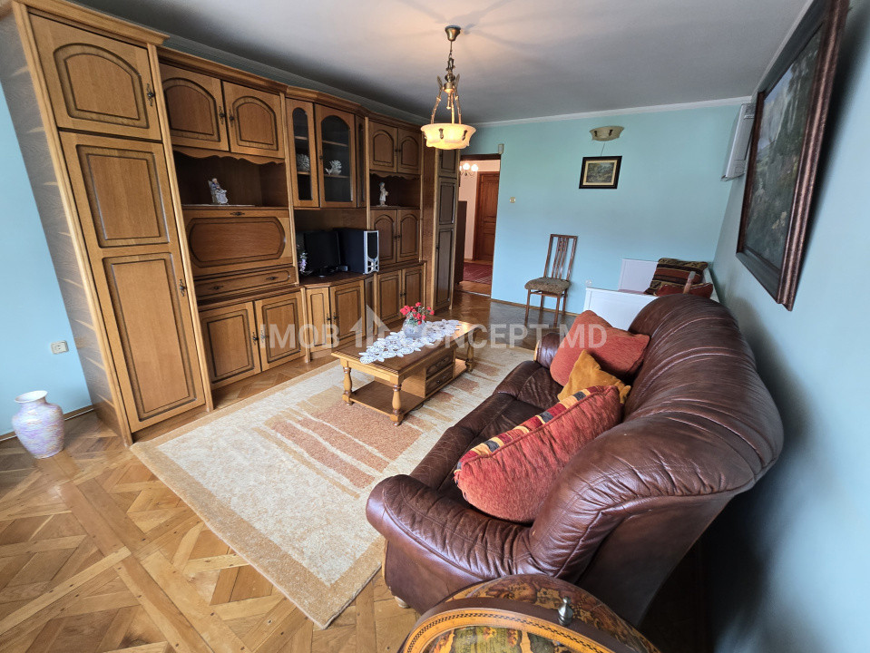 Se vinde vila impunatoare in Ploiesti zona Centrala
