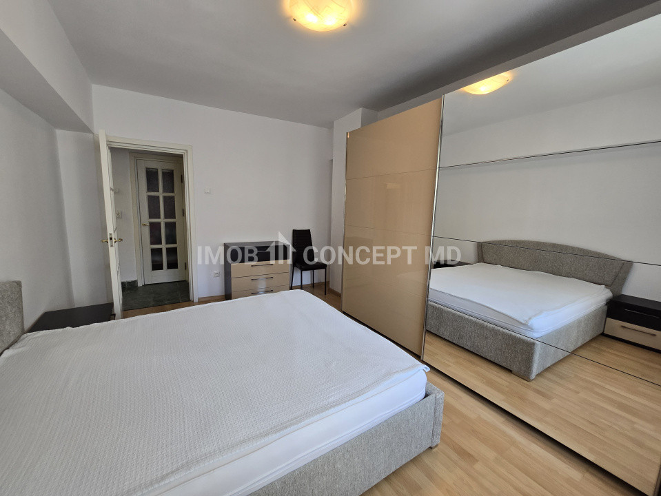 INCHIRIERE Apartament 3 camere  in zona Ultracentrala