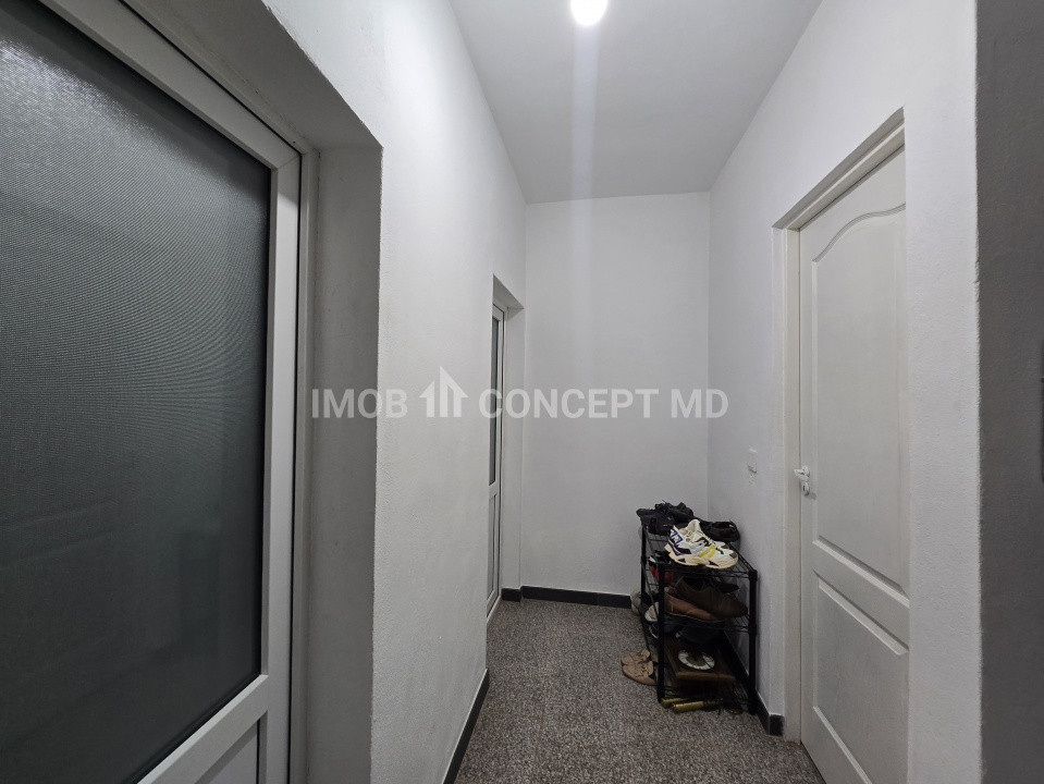 Vanzare Casa cu 3 camere si teren de 4000 mp in Soimari-Prahova