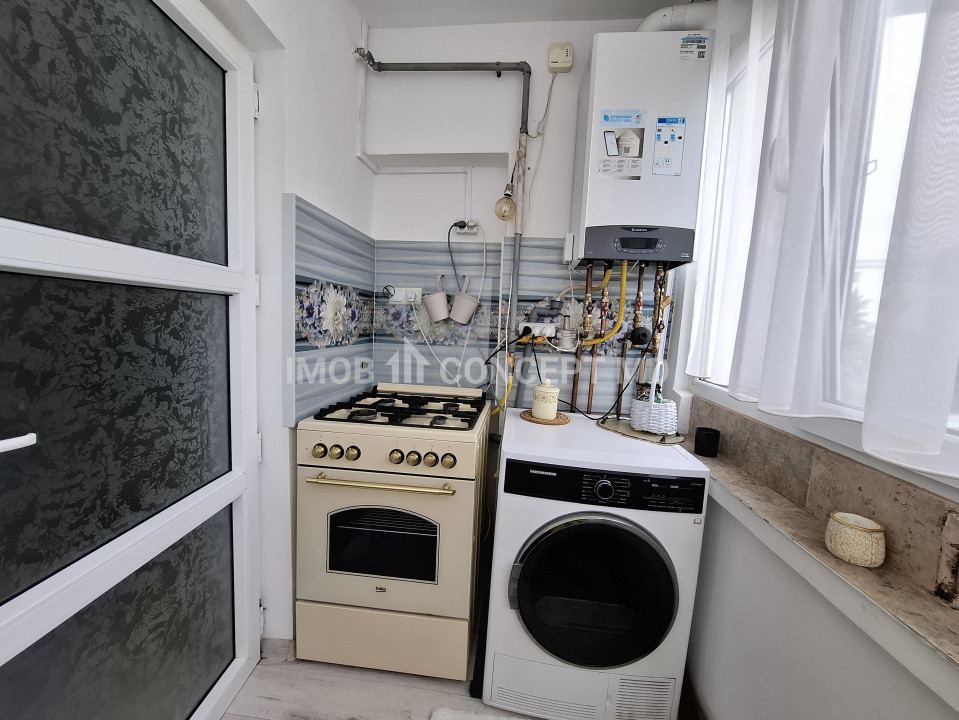 INCHIRIERE apartament 3 camere cochet in Ploiesti, zona Paltinis