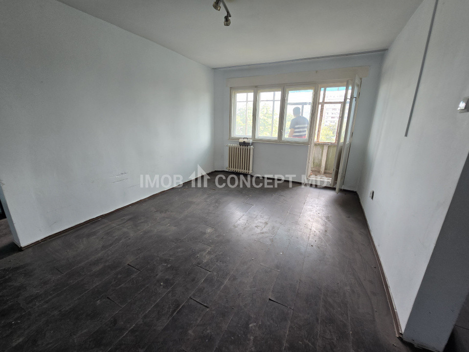 Vanzare apartament 2 camere in zona Nord-Piata