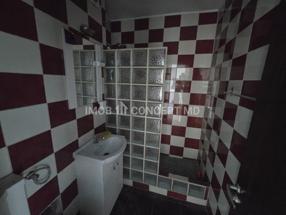 Vanzare apartament 2 camere in zona Nord-Piata