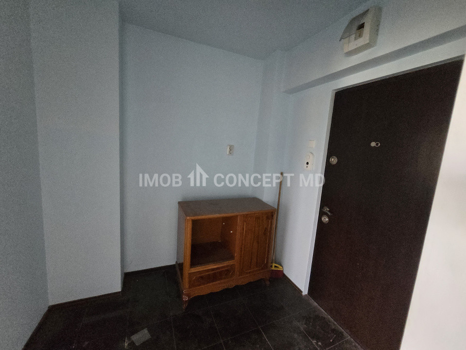 Vanzare apartament 2 camere in zona Nord-Piata