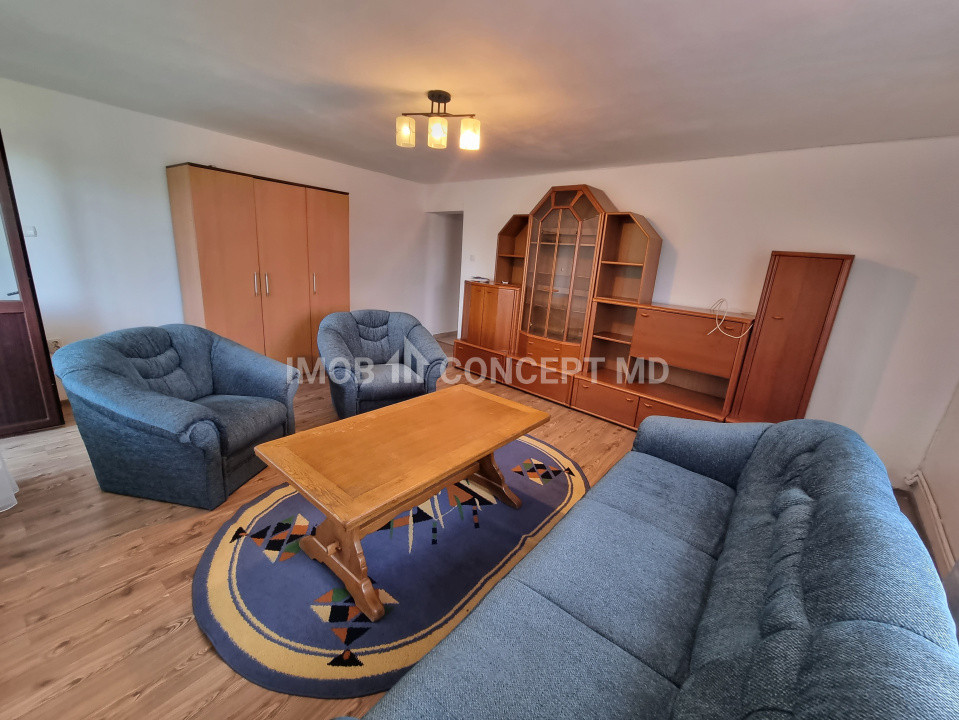 INCHIRIERE apartament 2 camere in bloc la curte zona M Bravu