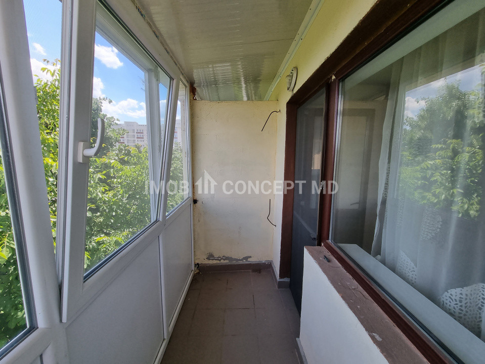 INCHIRIERE apartament 2 camere in bloc la curte zona M Bravu