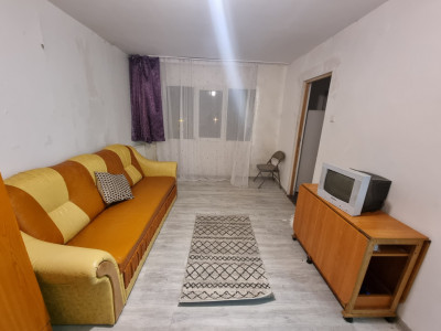 Vanzare garsoniera in zona Enachita Vacaresu