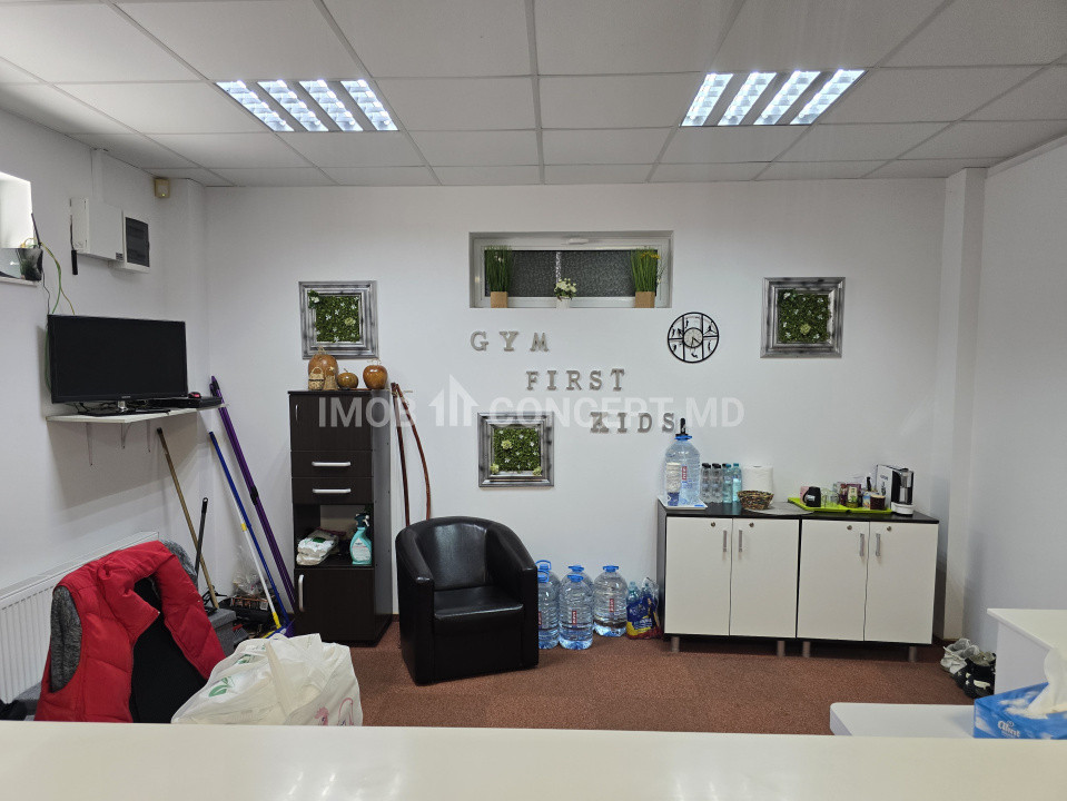 INCHIRIERE SPATIU COMERCIAL 300 MP in zona Cantacuzino Ploiesti