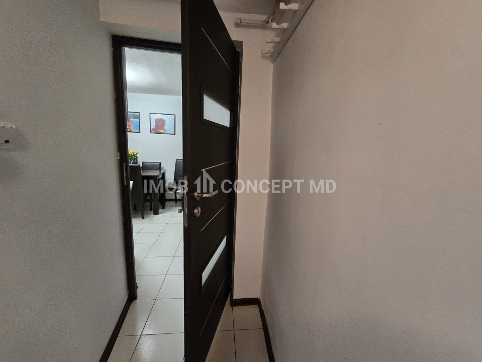 VANZARE CASA 3 CAMERE in zona Democratiei