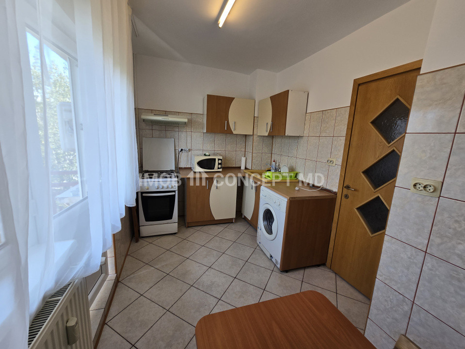 IINCHIRIERE APARTAMENT 2 CAMERE in zona GH DOJA, Ploiesti