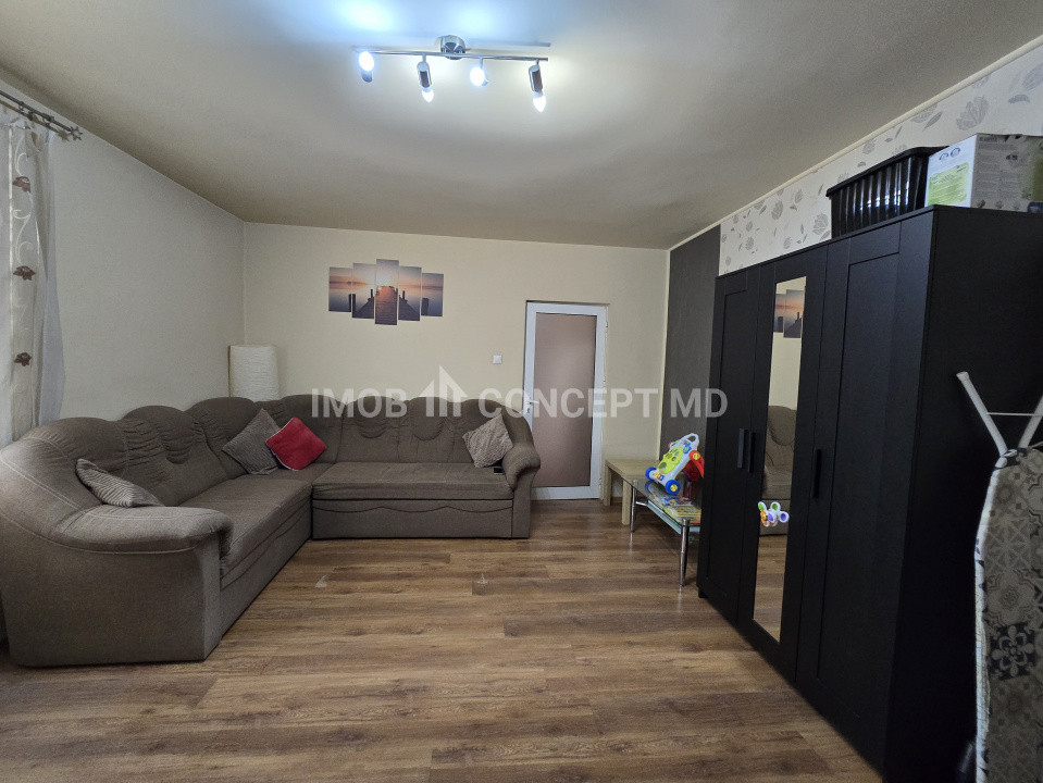 INCHIRIERE apartament 2 camere decomandat in zona Cantacuzino