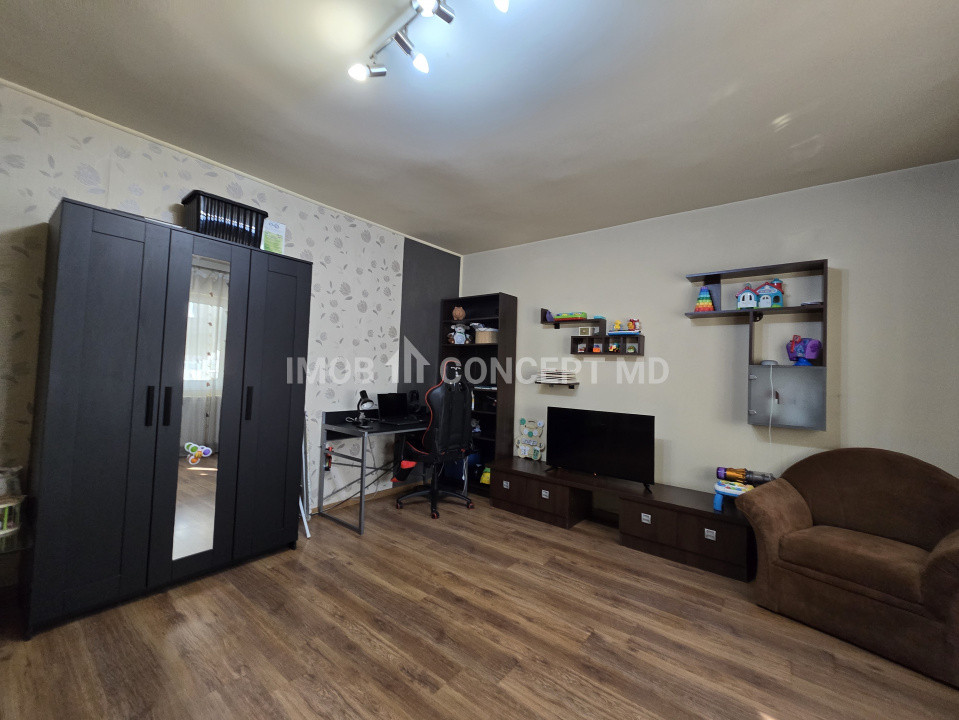 INCHIRIERE apartament 2 camere decomandat in zona Cantacuzino