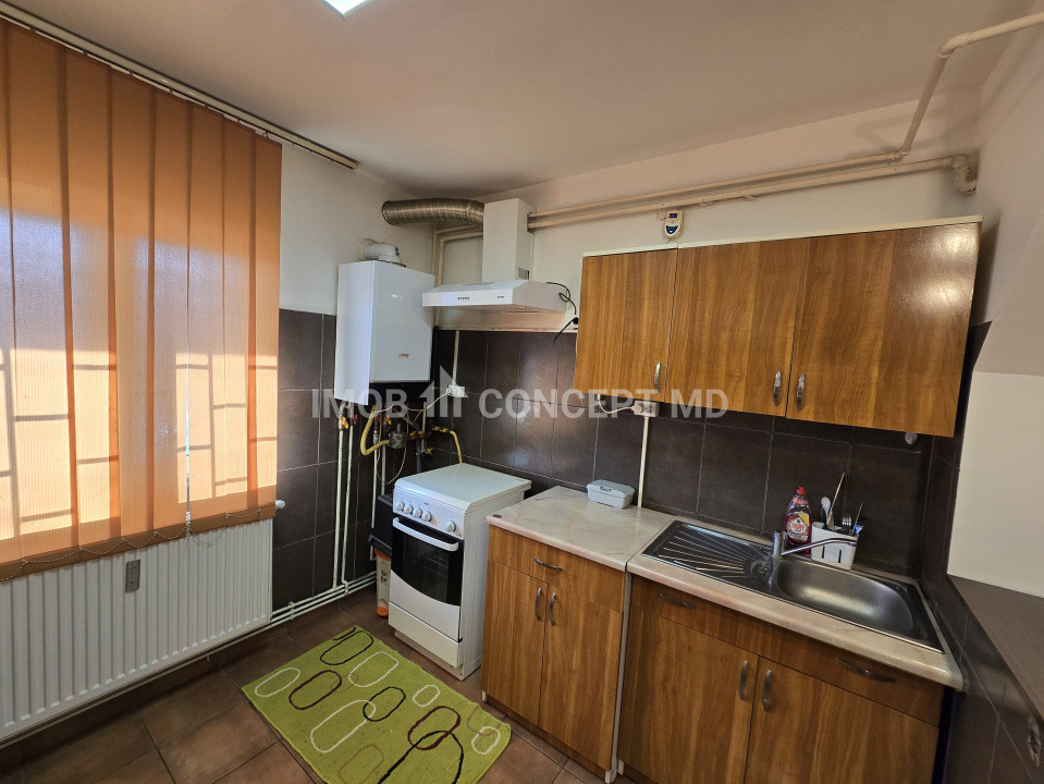 Vanzare apartament 2 camere in zona Republicii