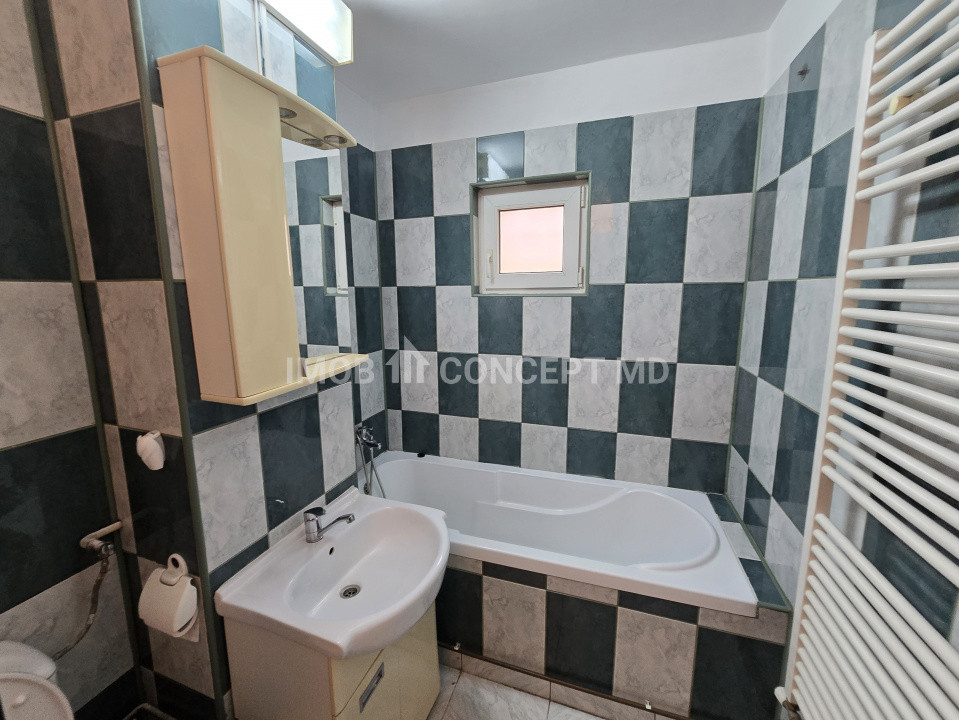 Vanzare apartament 2 camere in zona Republicii