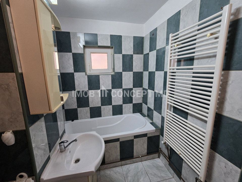 Vanzare apartament 2 camere in zona Republicii