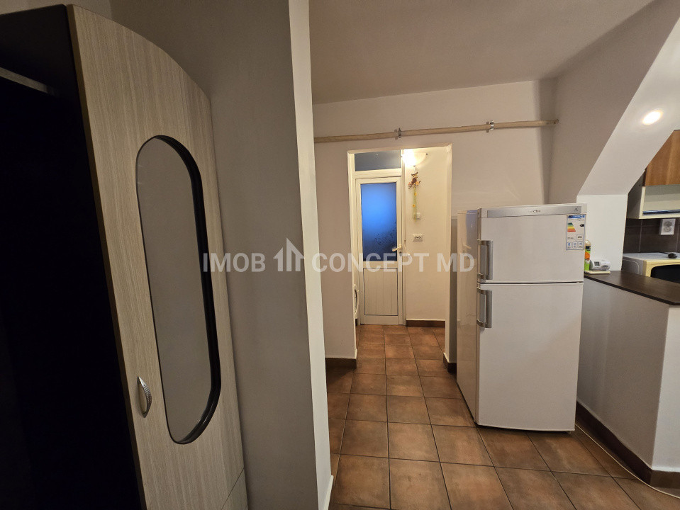 Vanzare apartament 2 camere in zona Republicii