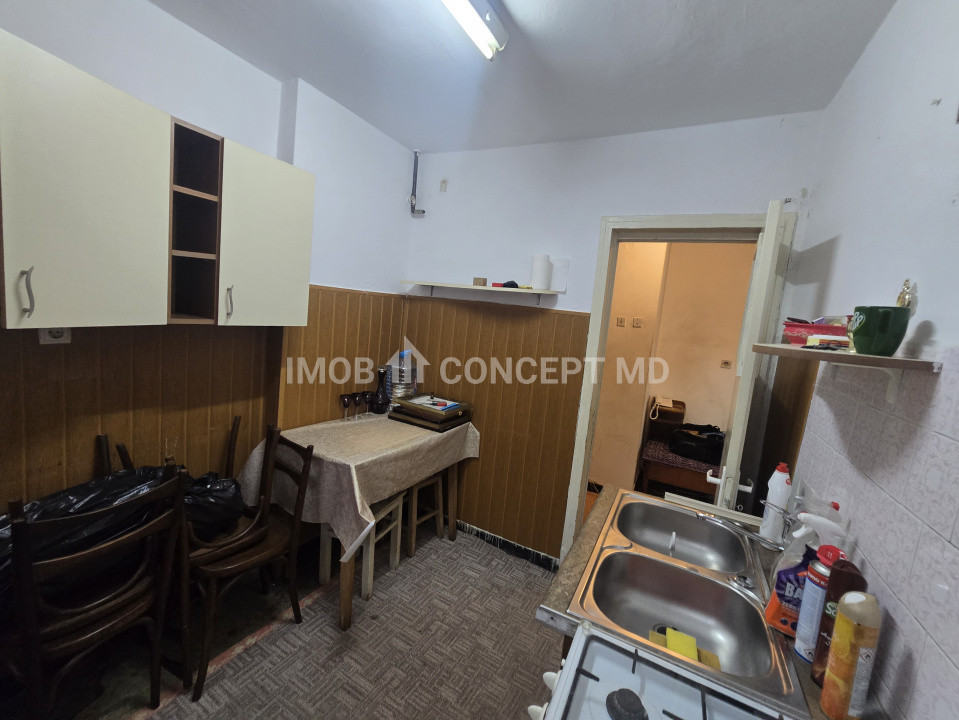 Vanzare apartament 3 camere in zona de Nord-CINA