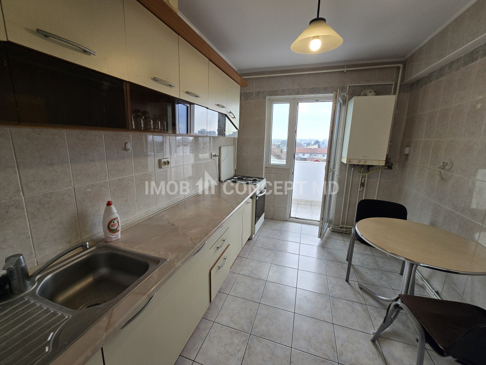 INCHIRIERE APARTAMENT 2 camere spatios in zona Republicii