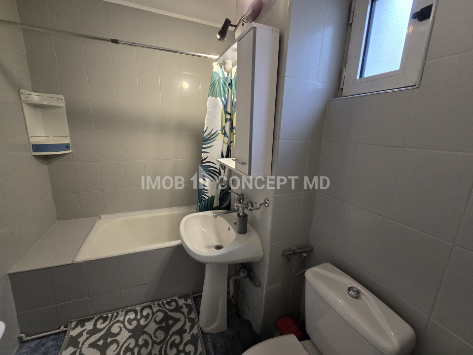 INCHIRIERE APARTAMENT 2 camere spatios in zona Republicii