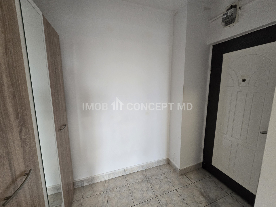 INCHIRIERE APARTAMENT 2 camere spatios in zona Republicii