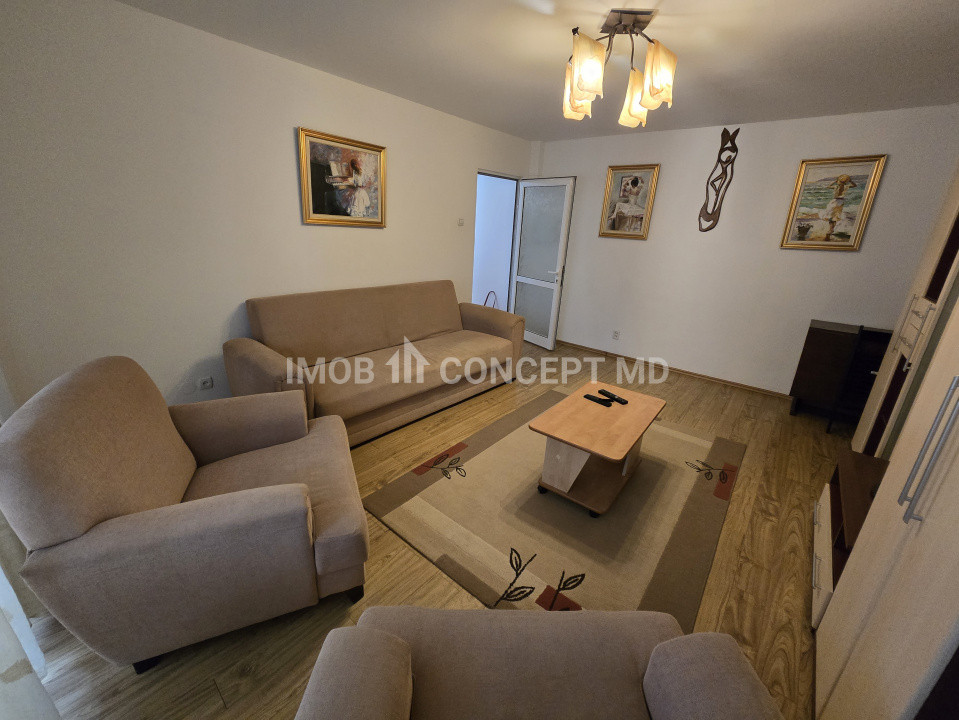 INCHIRIERE apartament 3 camere spatios in Ploiesti, zona Ultracentrala-Catedrala