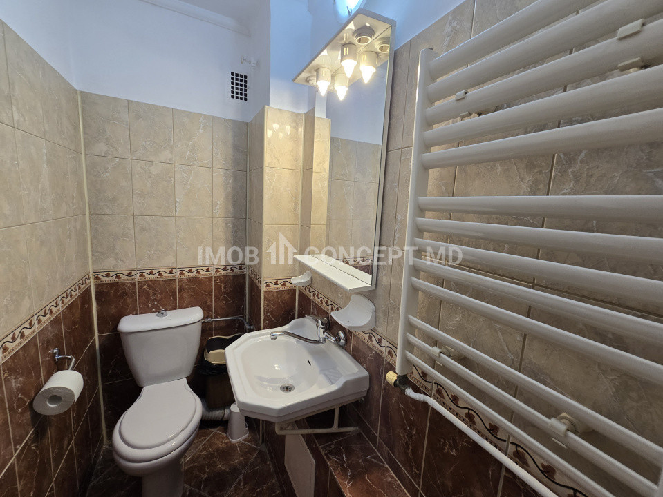 INCHIRIERE apartament 3 camere spatios in Ploiesti, zona Ultracentrala-Catedrala