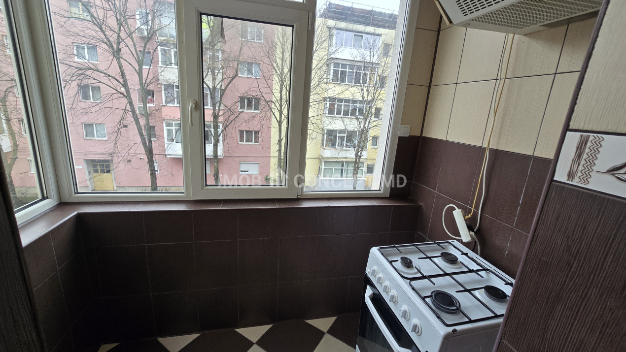 INCHIRIERE APARTAMENT 2 camere in zona M Rosu