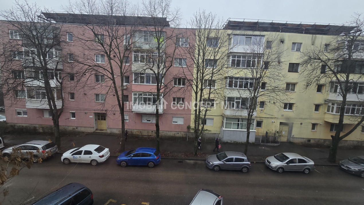 INCHIRIERE APARTAMENT 2 camere in zona M Rosu