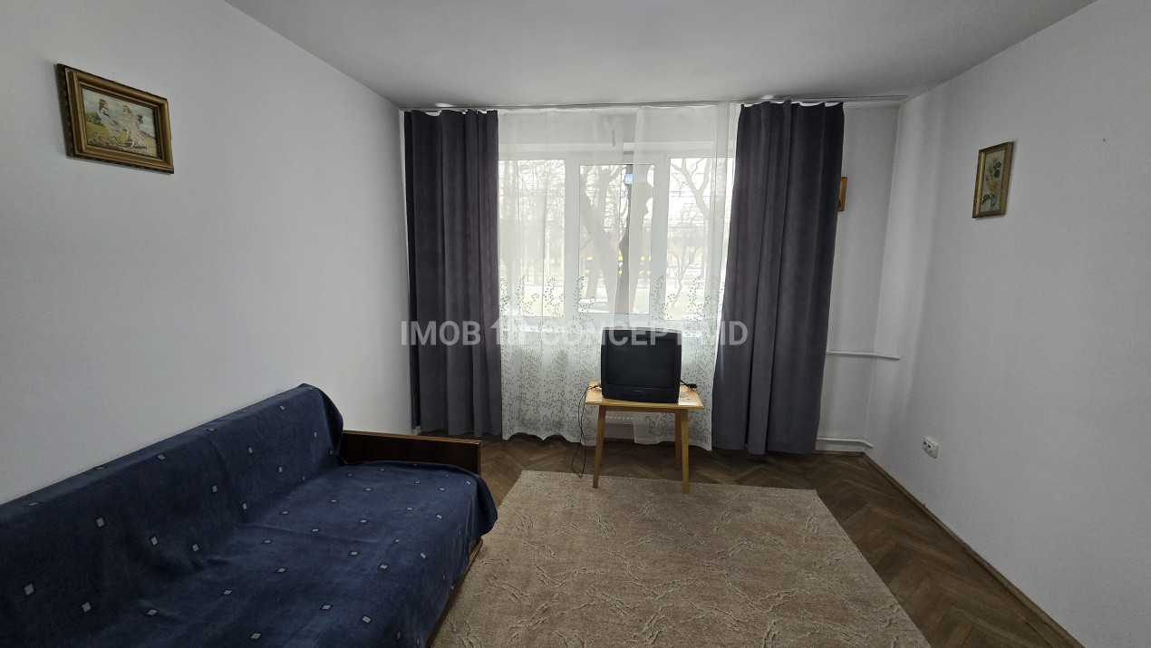 VANZARE PARTER cu 2 camere PE BULEVARD, in Ploiesti