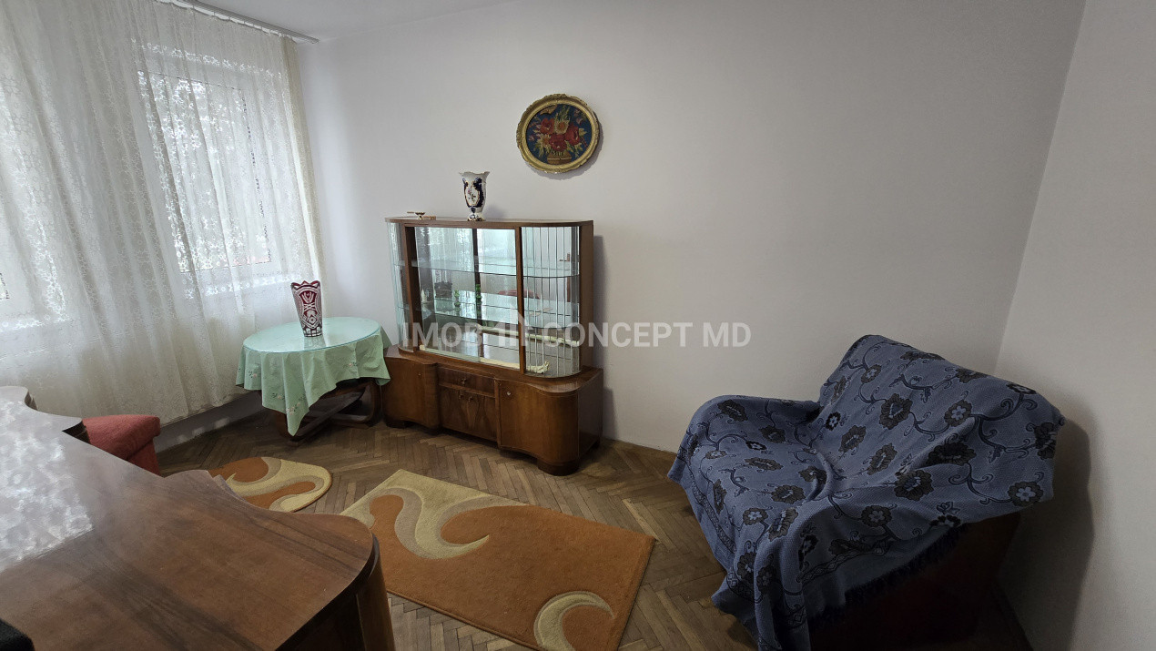 VANZARE PARTER cu 2 camere PE BULEVARD, in Ploiesti