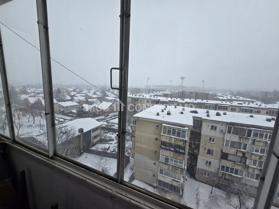 Vanzare apartament 4 camere, cu vedere panoramica, in zona Eroilor Ploiesti