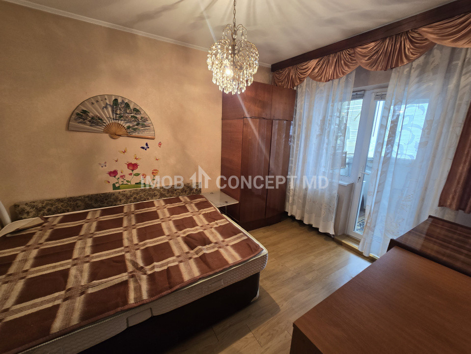 Vanzare apartament 4 camere, cu vedere panoramica, in zona Eroilor Ploiesti