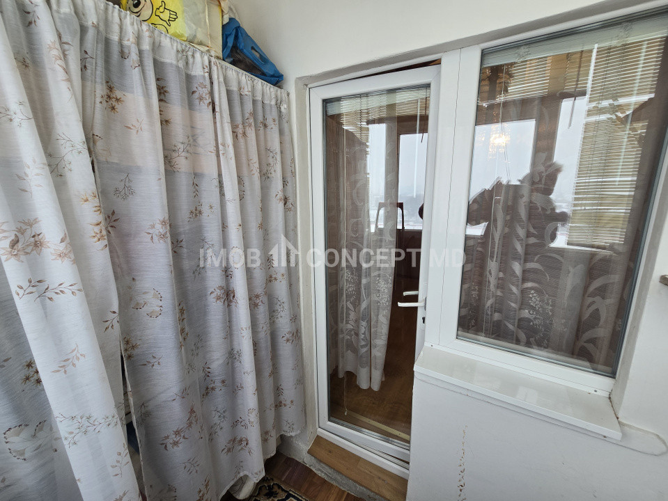 Vanzare apartament 4 camere, cu vedere panoramica, in zona Eroilor Ploiesti