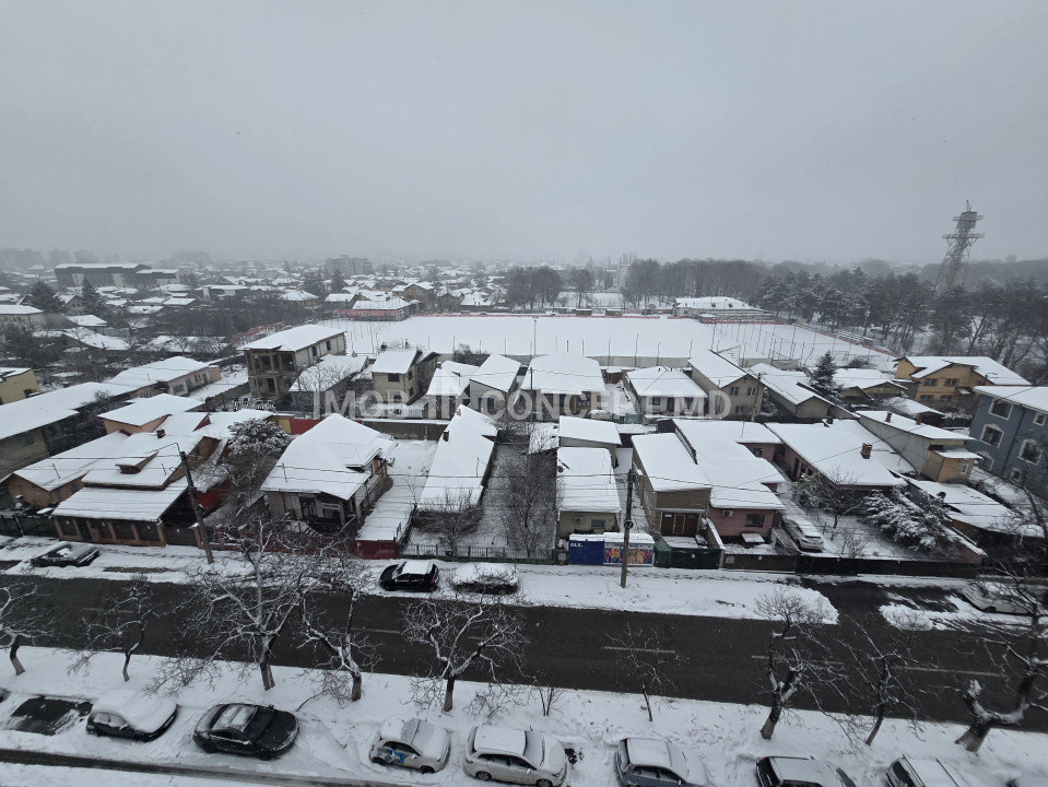 Vanzare apartament 4 camere, cu vedere panoramica, in zona Eroilor Ploiesti