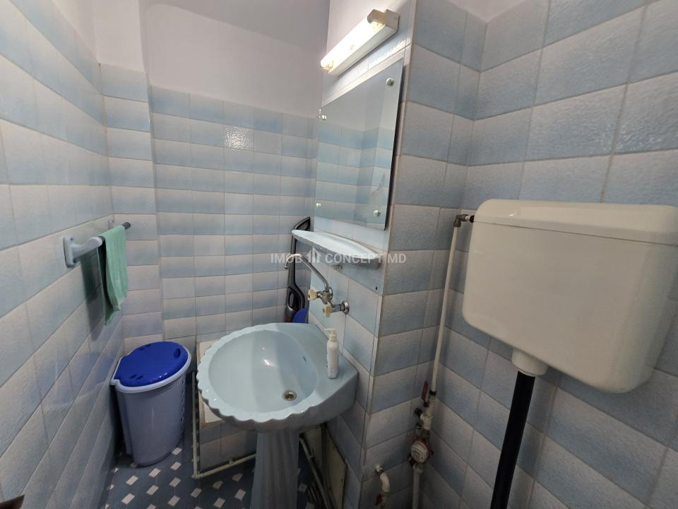 VANZARE APARTAMENT 4 CAMERE zona REUBLICII-NORD