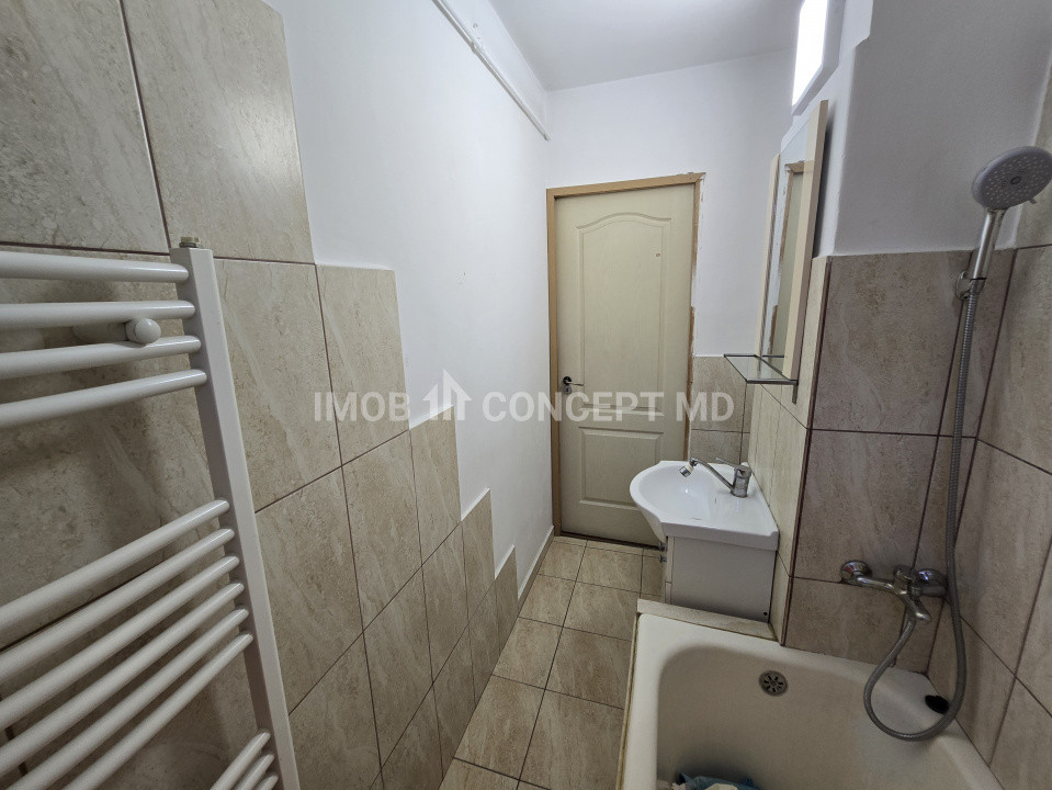 VANZARE apartament 2 camere renovat, in zona Marasesti
