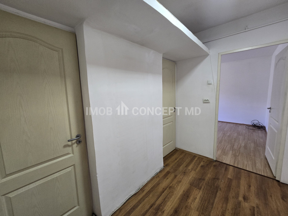 VANZARE apartament 2 camere renovat, in zona Marasesti