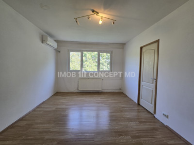 VANZARE apartament 2 camere renovat, in zona Marasesti