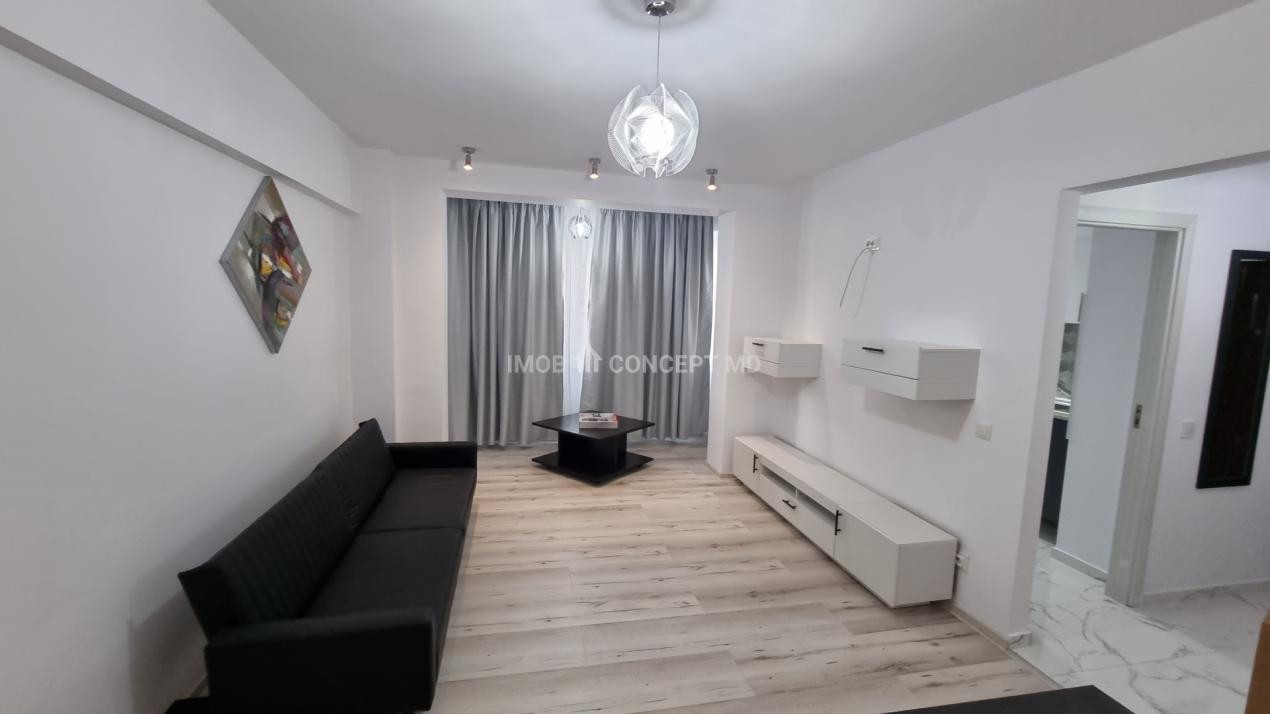 VANZARE apartament 2 camere, renovat in Z. Centrala- Catedrala 