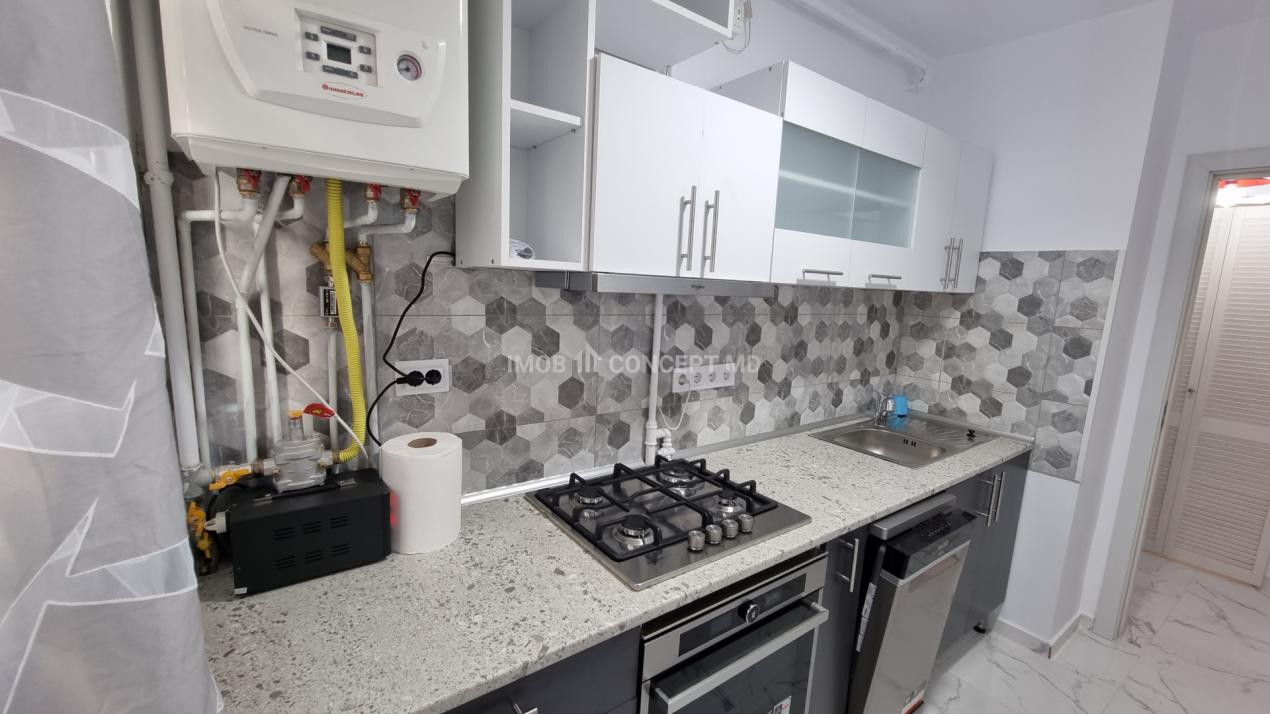 VANZARE apartament 2 camere, renovat in Z. Centrala- Catedrala 