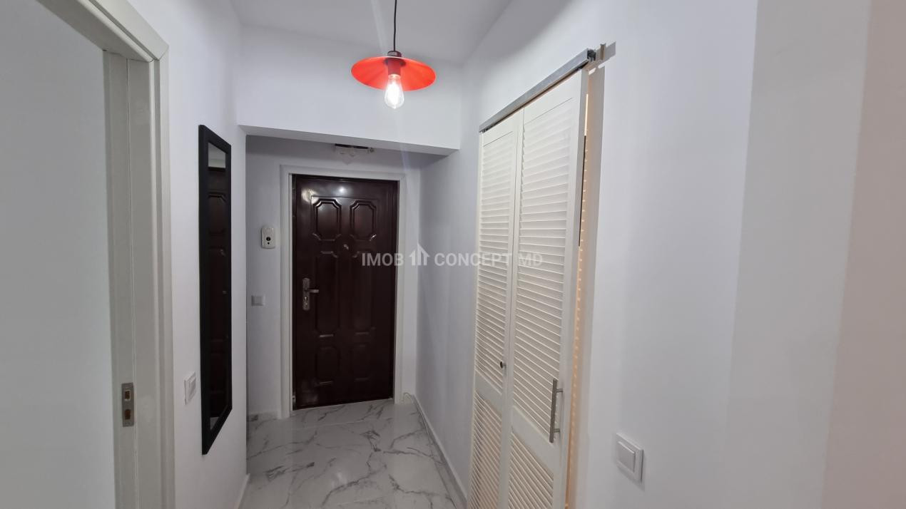 VANZARE apartament 2 camere, renovat in Z. Centrala- Catedrala 