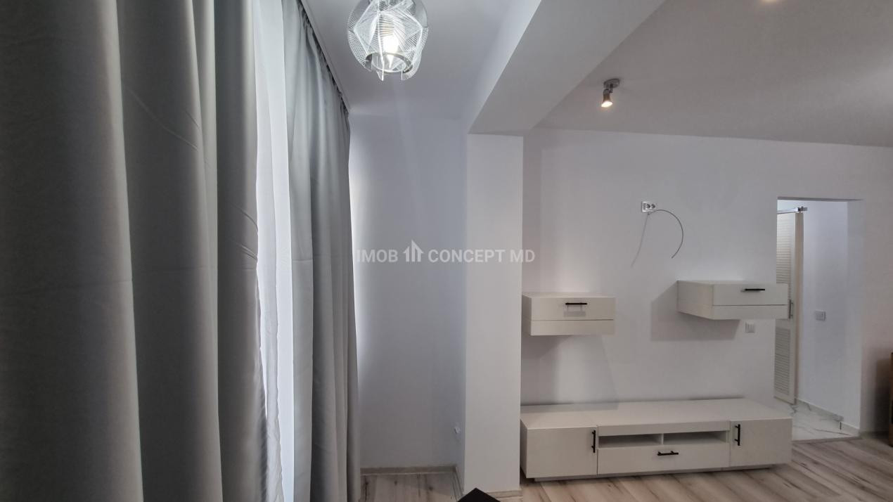 VANZARE apartament 2 camere, renovat in Z. Centrala- Catedrala 