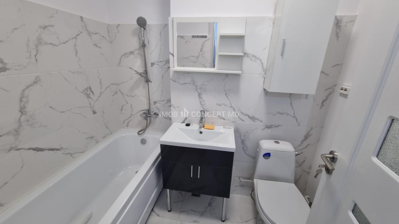 VANZARE apartament 2 camere, renovat in Z. Centrala- Catedrala 