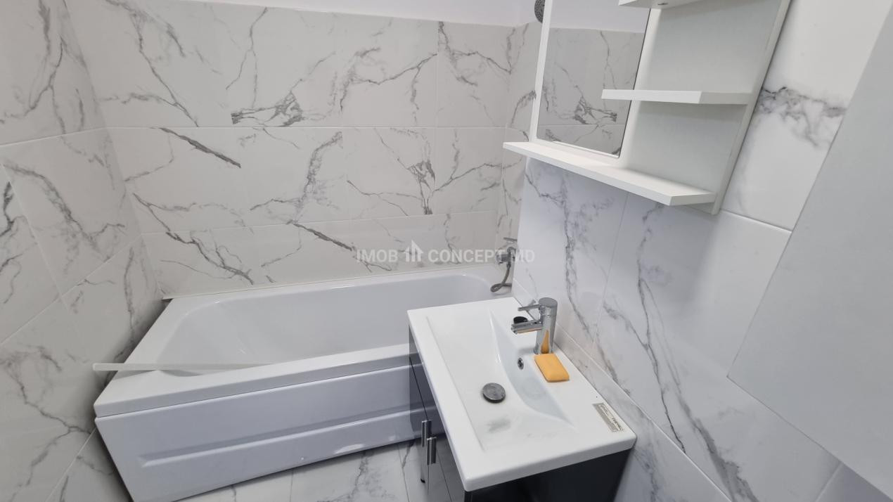 VANZARE apartament 2 camere, renovat in Z. Centrala- Catedrala 